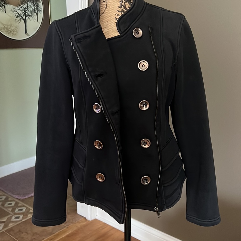 Jacket - Picture 6 of 9